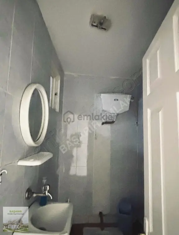 Bozyaka'da Doğalgazlı, Balkonlu 2+1 Daire 2