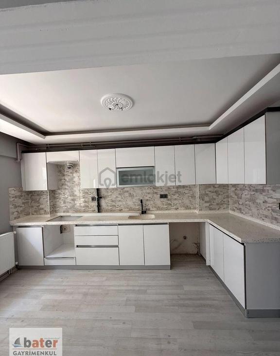 Bater'den Meşrutiyette Kiralık 3+1 Daire 1