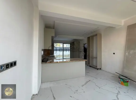 Çay Bağları 7+1 Bodrumlu 300 M2 Meskenli Sıfır Lüks Villa 2