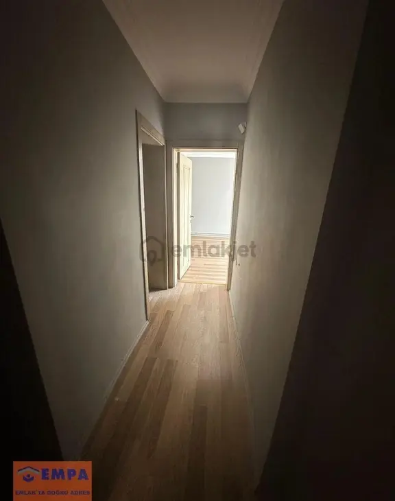 Şehit Bahadır Demir Sokak Da, Geniş Bakımlı 3+1 Kiralık Daire 2