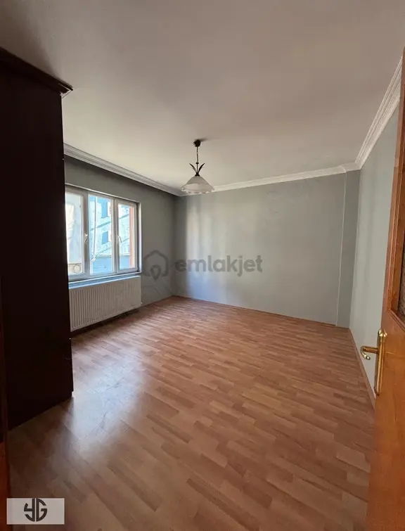 Ortabağlar'da Metroya Ve Hastaneye Yakın Kiralık 3+1 Daire! 2