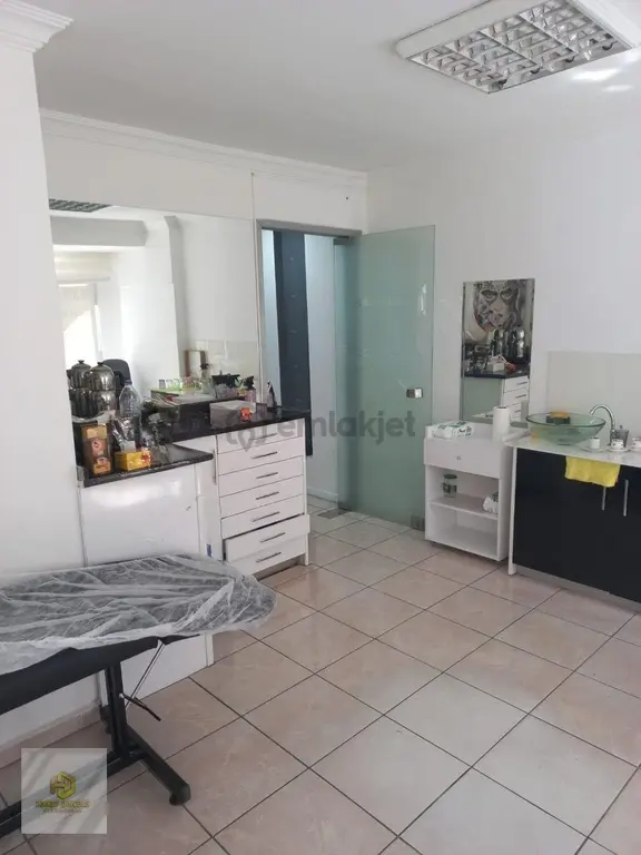 Hoşnudiye Mah İsmet İnönü 1 Caddesinde Kiralık Ofis 2