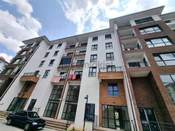 Çayırova Cumhuriyet Mahallesi Geniş 3+1 Kiralık Daire 1