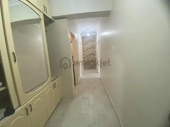 Çınar Evlerinde Asansörlü Binada 1.kat Kiralık Daire 2
