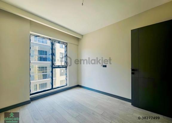 İncek Kızılcaşar Ara Kat Kapalı Balkon/otopark Satılık Düz 2+1 2