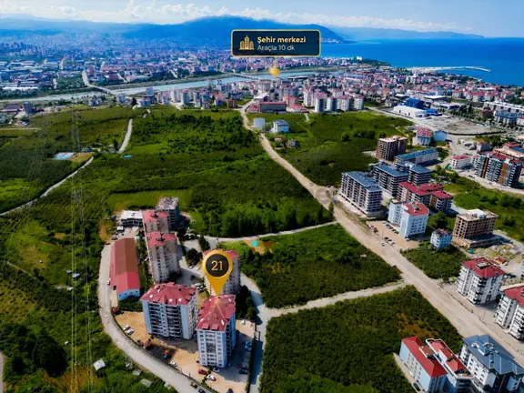 Century 21'den 140 M² Cumhuriyette 3+1 Satılık Daire 1