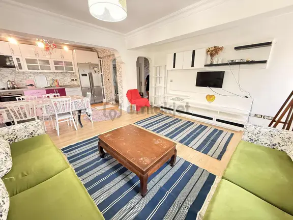 Nurtepe Metroya 300m 2+1 Eşyalı Kiralık Daire 1