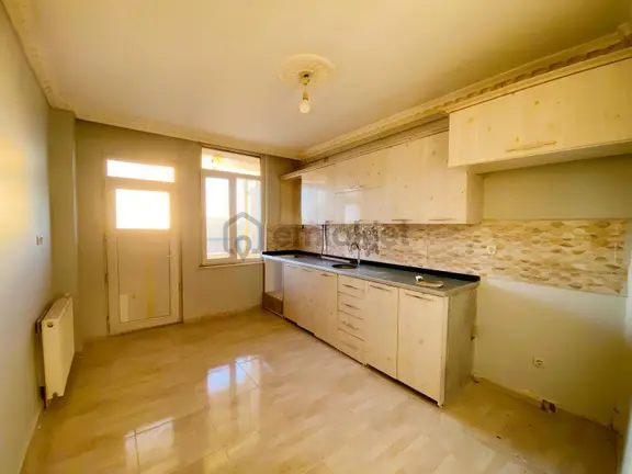 Gap Mahallesinde Kiralık 2+1 Daire 1