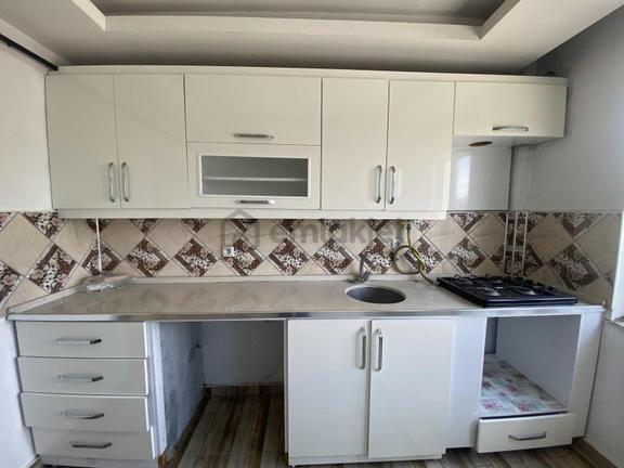Gültepe Mahallesinde Ana Cadde Üzerinde Kiralık 2+1 Daire 2