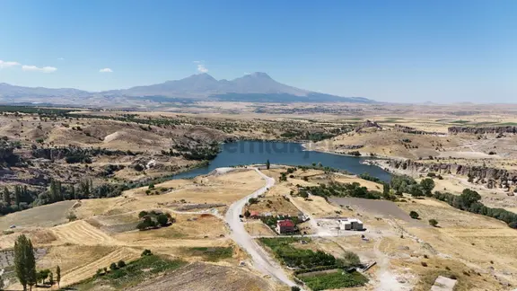 Güzelyurt Göletine Yakın | Müstakil Tapulu 2 Adet Dubleks 2