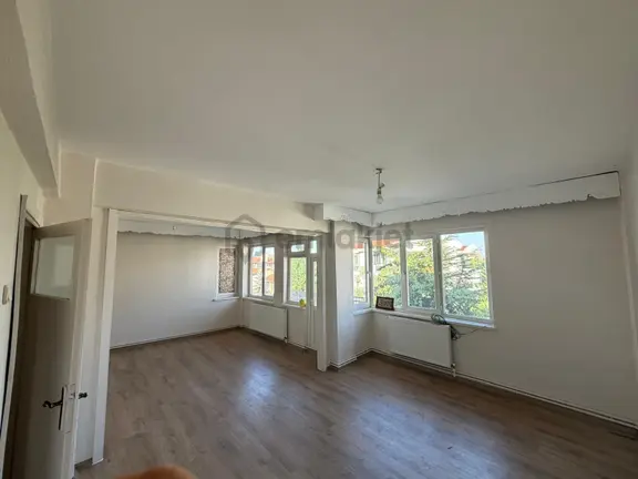 N.ilgar Emlak'ta Kocatepe Mh. 3+1 Kiralık Daire 2