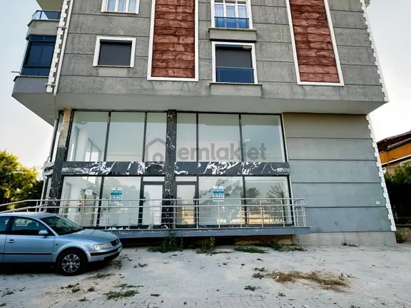 Osmangazi Mahallesinde Fırın Ruhsatlı Kiralık Dükkan 2