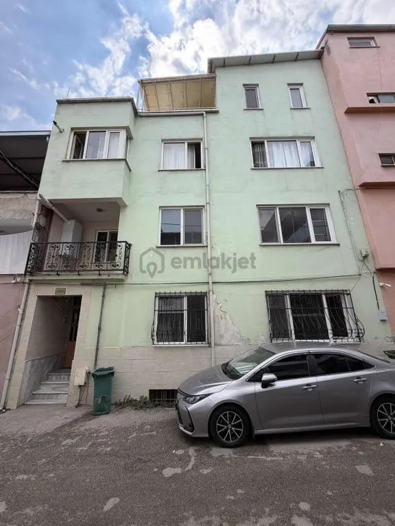 Bağlarbaşı Esentepe Ziraat Parkı Yakınında Satılık 2+1 Daireler 1