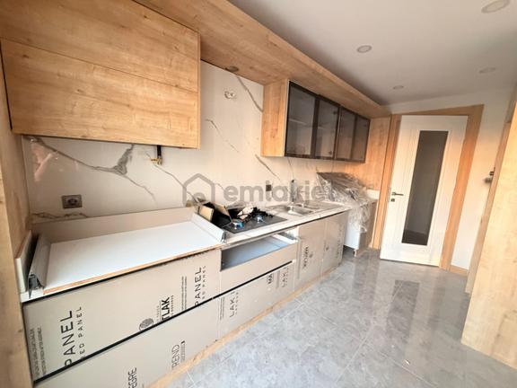 Bölgenin En Gözde Projesinde Havuz Peyzaj Cephe Arakat Sıfır 3+1 2