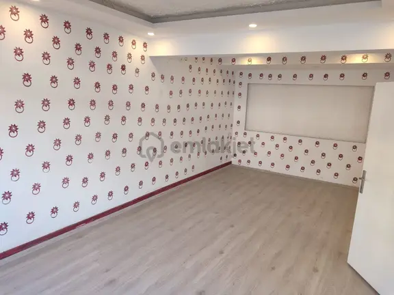 Asel'den Çarşı Karagöz Camii Komşu 105 M2 2+1 Daire 2
