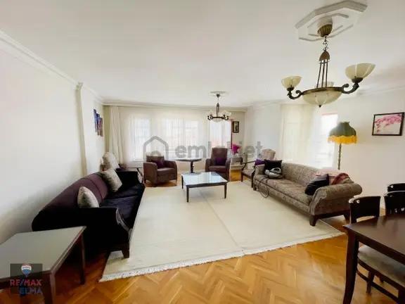 Dikmen Caddesi 1024 Sok Full Yapılı 5+1 230m² Fırsat Daire 2