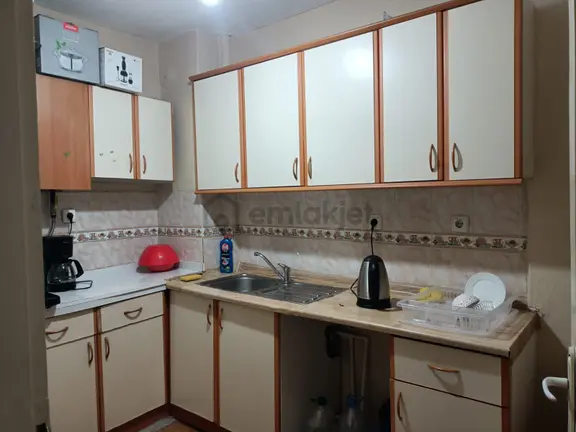 Üçyol Metroya Yakın 3 + 1 Kiralık Daire 1