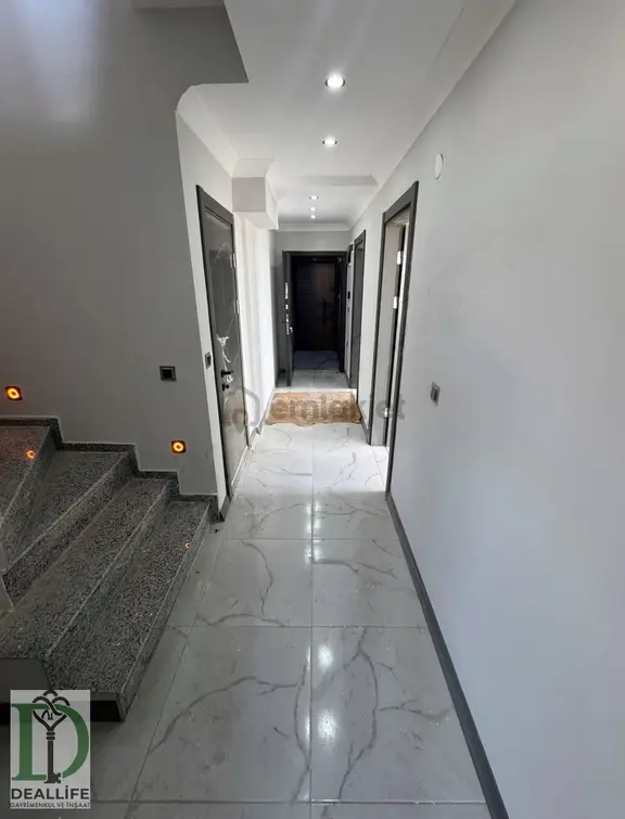 Deallife'dan Başiskele Paşadağ'da 3+1 Ebeveyn Banyolu Daire 2
