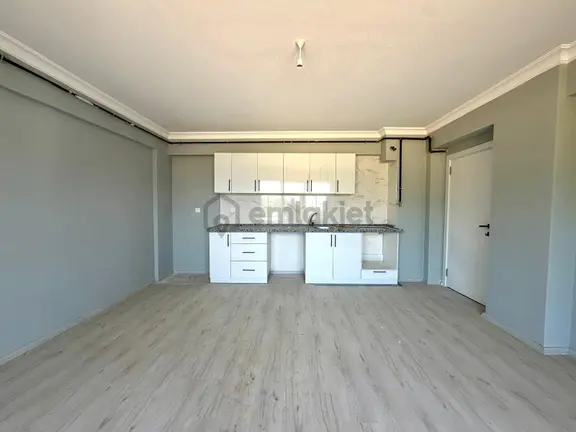 C21 Cius; Site İçinde 2+1 Asansörlü Satılık Ferah Daire 2