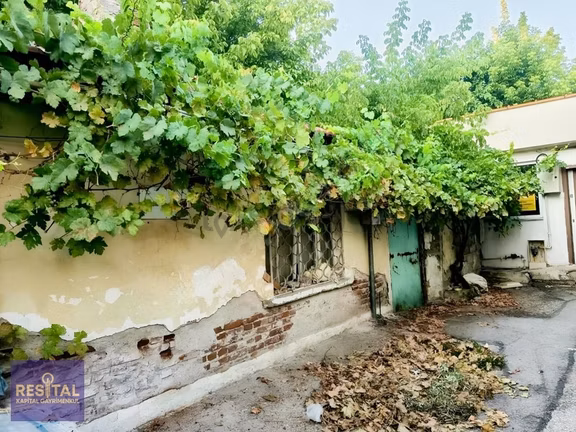 Soğanlı'da 145 M² / 2 Kat İmarlı / Çekmesiz Satılık Arsa 1