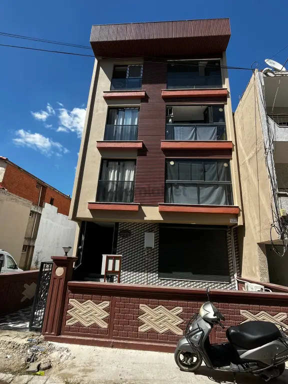 Kuşadası Davutlar'da Kesintisiz Deniz Ve Doğa Manzaralı Çift Teraslı 3 + 1 Satılık Dubleks 1