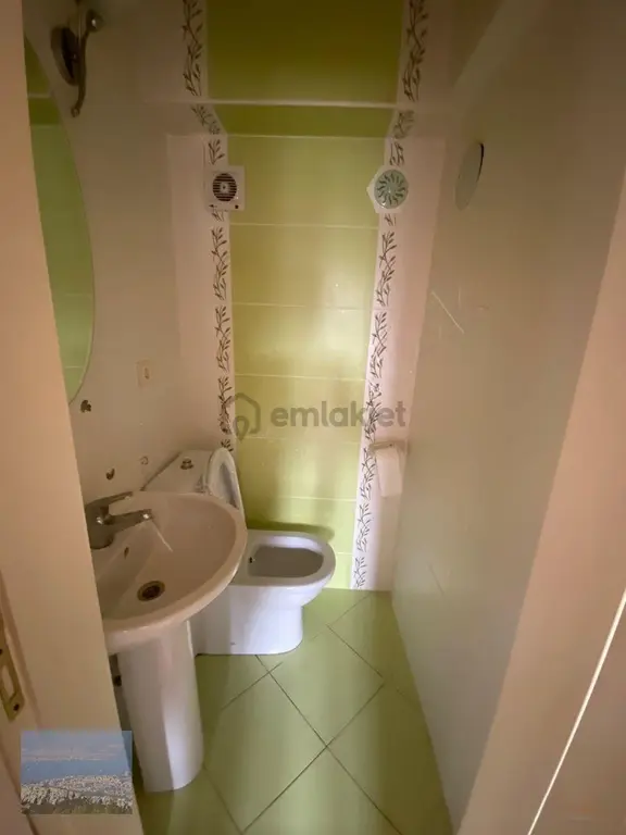 Narlıdere‘de Doğalgazlı Deniz Manzaralı Önünden Otobüs Dolmuş Geçer 9 Eylül Hastanesi’ne Yakın 1