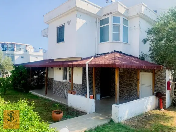Keremköy'de Denize 100 Mt | Site İçi Bahçeli | Eşyalı Kiralık 2
