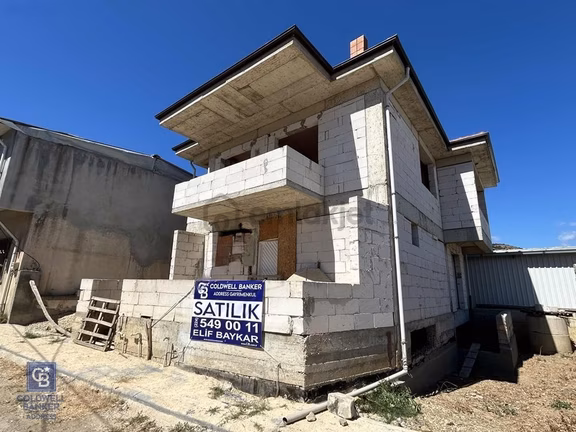 Mudanya Çepni Köyiçi İmarlı 220 M² Arsada 3 Katlı Müstakil Ev 2