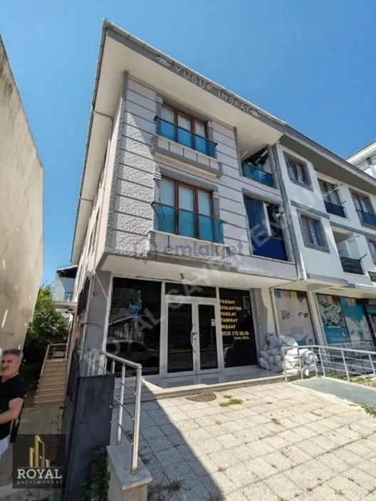 *ademyavuz Mahellesinde* Cadde Üzeri - 2+1 - 75 M2 Satılık Daire 1