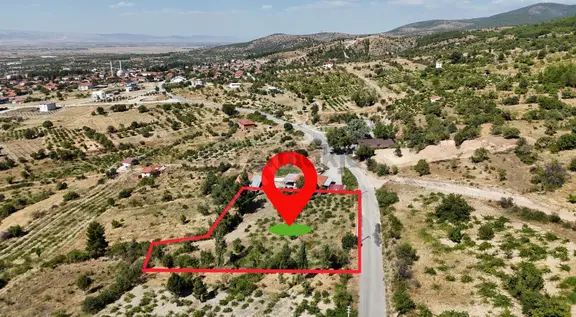 Baklan En Gözde Mevkisi Olan Gökpınarda 60m Asfalt Cepheli Bağ 2