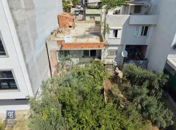 Karabağlar Bozyakada 3 Kat İmarlı Müstakil Ev Ve Arsa 1