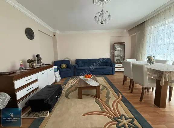 Şirinyer 30 Ağustos Ortaokulu Yakını Satılık Geniş 3+1 Daire 1