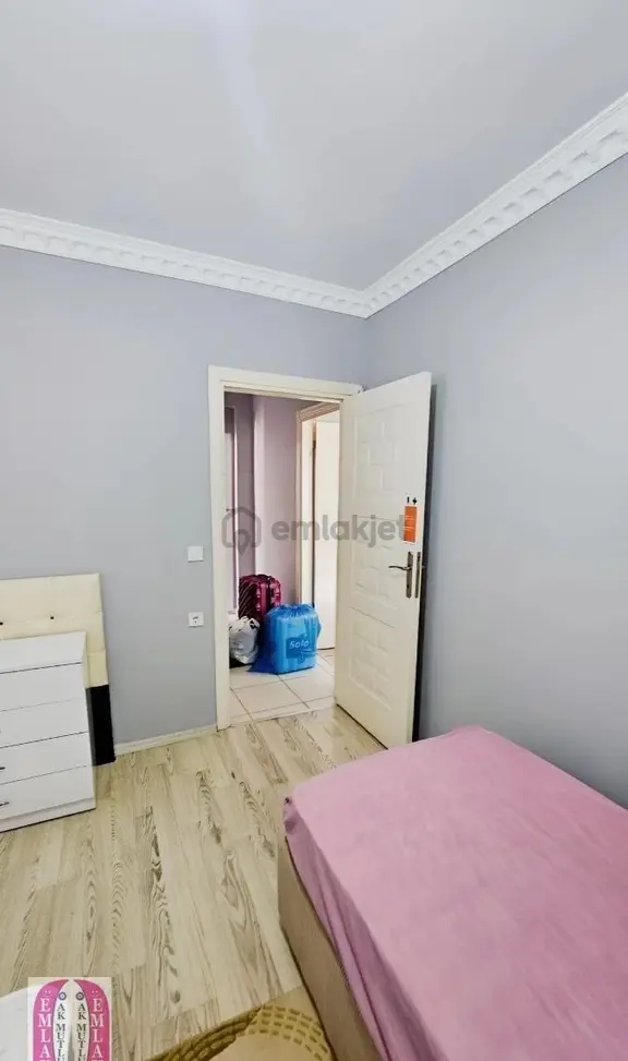 A K Mutludan Kültür 1.bölgede Üniverste Karşısı 1+1 Eşyalı Daire 2