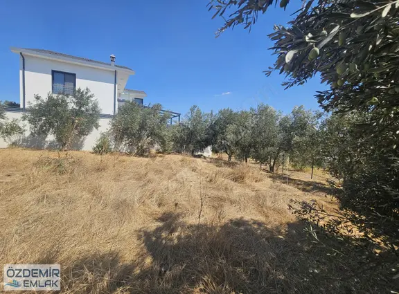 Özdemir Emlaktan Villa Yapımına Uygun 500 M2 Arsa 1