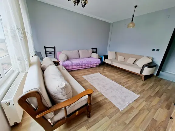 Truva/galip Olgun'dan Mutfak Ayrı Eşyalı Kiralık 1+1 Pelitköyde 2