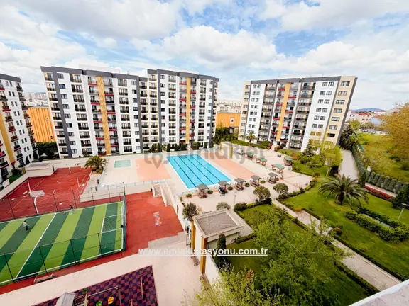 Sancaktepe Dorelife Sitesi Satılık 3+1 Havuz Cephe Halil Güler 2