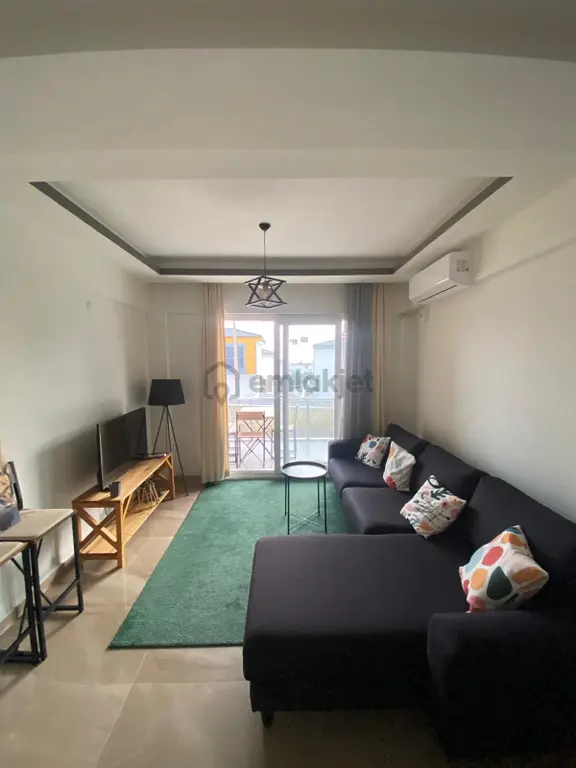 Aydın Didim Akbük'te Satılık Giriş Kat Havuzlu Eşyalı 1+1 Daire Denize 1200 Metre 2