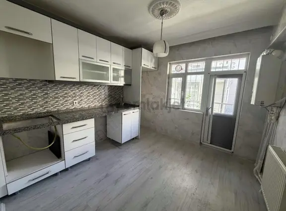 Net Gayrimenkul'den Fatıh Mahallesinde Kiralık Daire 1