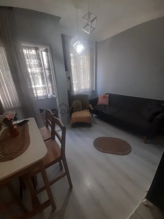 Ecem Emlaktan Yedikule De Eşyalıdaire 1