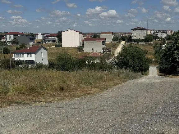 Osmanlı Emlaktan Yeniköyde Çift Dairelik Kupon Arsa 2