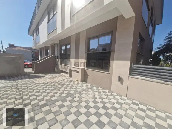 Urla Toptepede Şık Ve Ferah 1+1 Daire 2