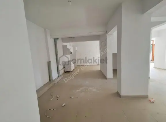 Merkezi Konumda Kiralık Dükkan 2