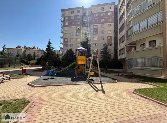 Kılınçarslan Mah. Sehavet Evlerinde 4+1 Büyük Tip Satılık Daire 2