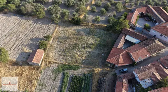 Akhisar Süleymanköy Mahallesinde 1125 M 2 Satılık Tarla 1