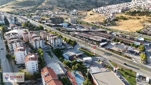Remax Mid ' Den Devren Kiralık 2 Katlı Restoran - Kiracılı 2