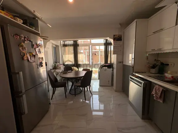 Bozyaka Mahallesinde Geniş Teraslı 2+1 Satılık Daire 2