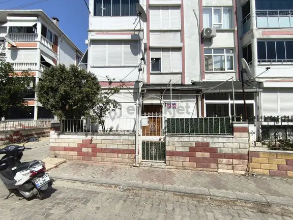 Gürkan Emlak'tan Denize Yakın Giriş Kat Daire 1