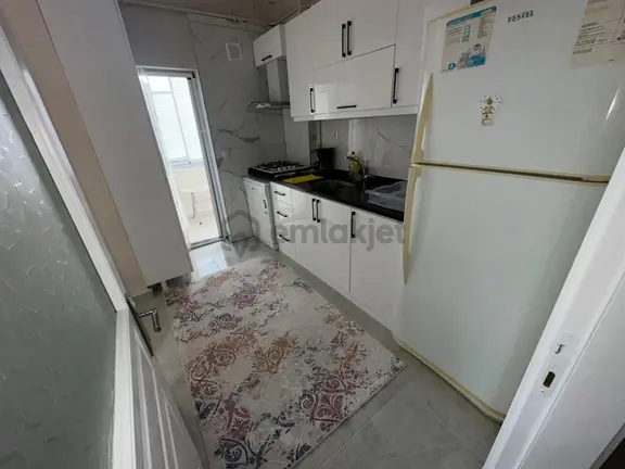 Korucuk Pazar Yerine Komşu 1+1 Ara Kat Full Eşyalı 1+1 Daire 2
