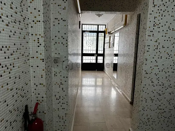 Gazi Mah. Kiralık 3+1 140 M2 Daire 2
