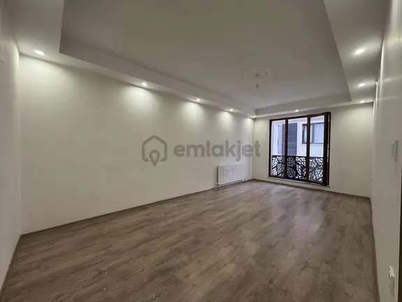 Van Yapı Emlak'tan Kiralık 2+1 Lğx Daire Çift Banyolu 1